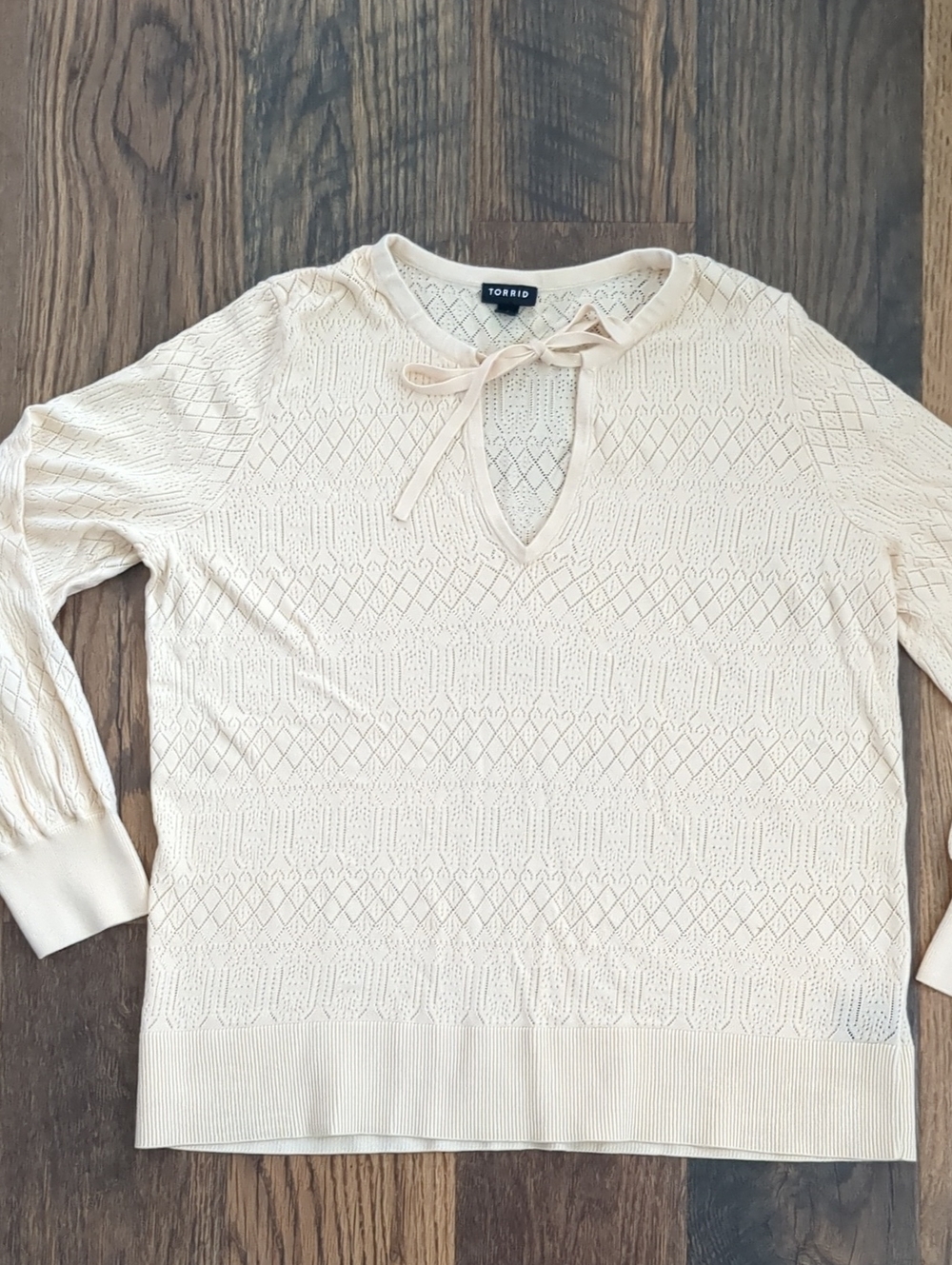 Torrid Cream Knit Tie-Neck Sweater, Size 1 (14-16)